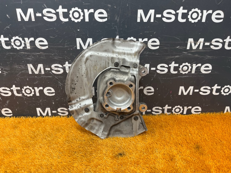 кулак поворотный, 1000 рублей, Красноярск