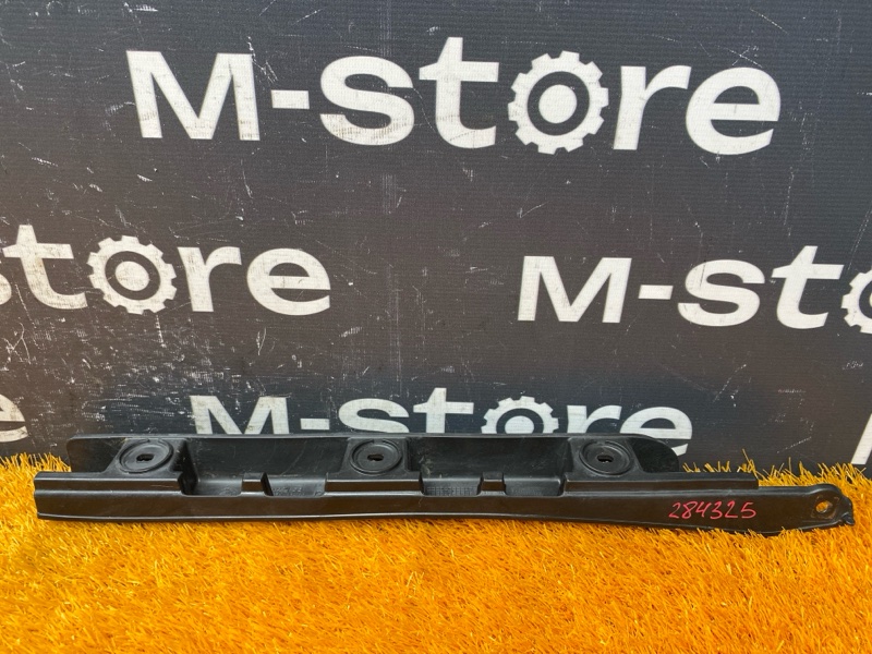 крепление бампера, 500 рублей, Красноярск