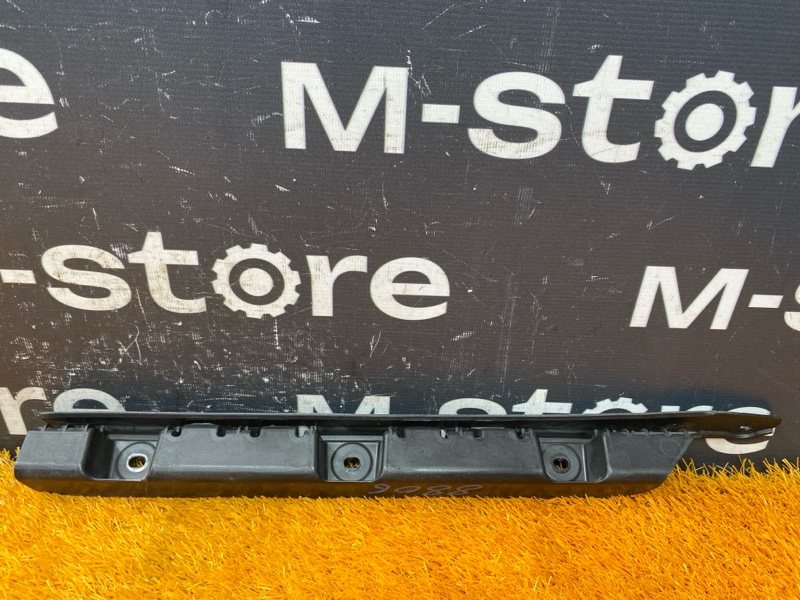 крепление бампера, 500 рублей, Красноярск