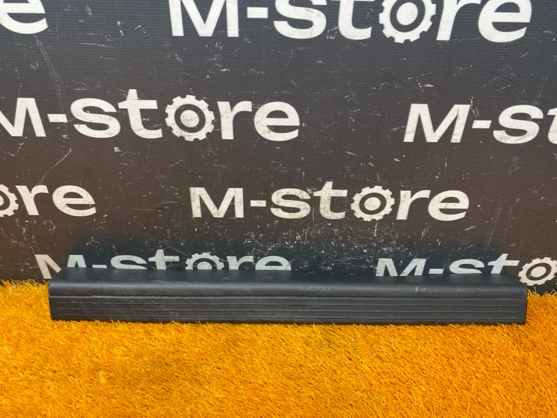 Накладка на порог салона, 300 рублей, Красноярск