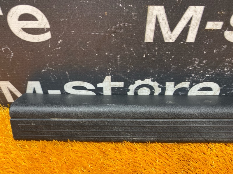 Накладка на порог салона, 300 рублей, Красноярск