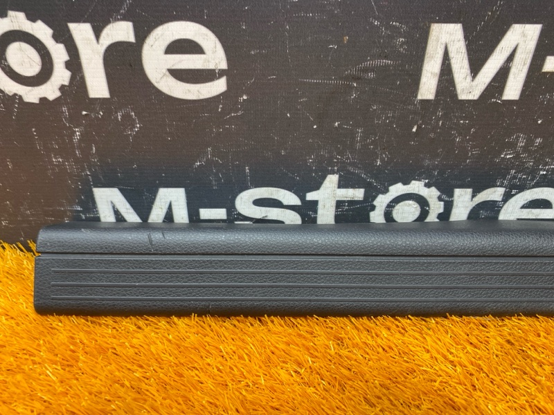 Накладка на порог салона, 300 рублей, Красноярск