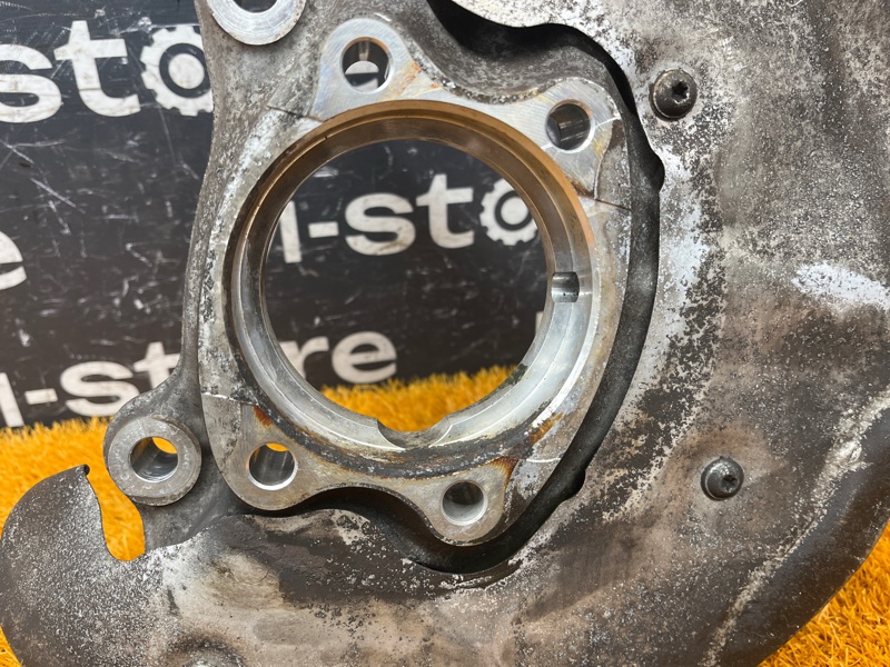 кулак поворотный, 15000 рублей, Красноярск