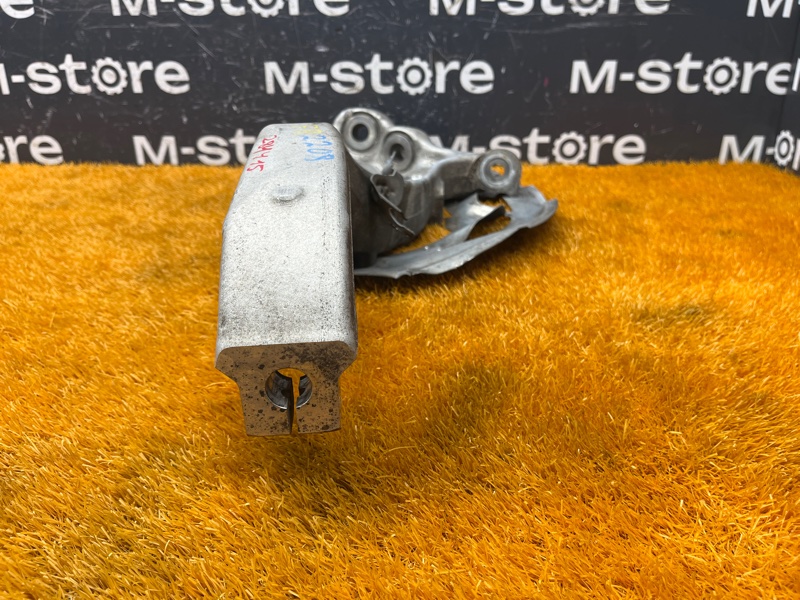 кулак поворотный, 3500 рублей, Красноярск