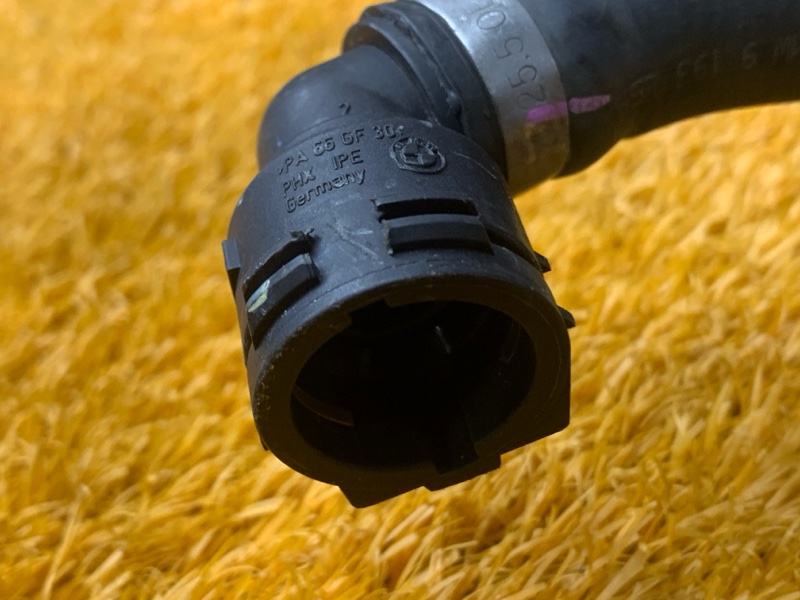 Патрубок системы охлаждения, 1000 рублей, Красноярск