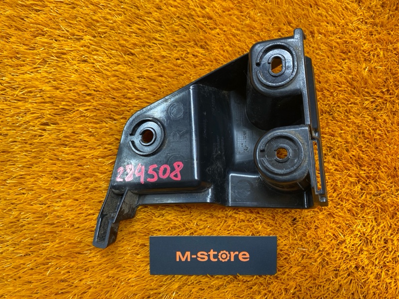 крепление бампера, 500 рублей, Красноярск