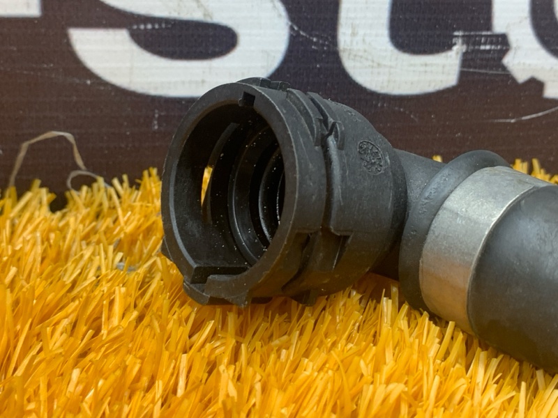 Патрубок системы охлаждения, 200 рублей, Красноярск