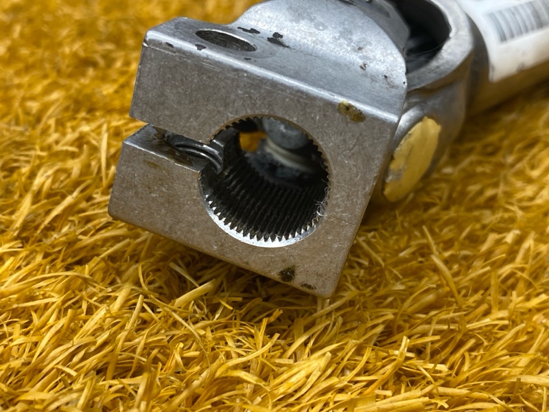 Карданчик рулевой, 1000 рублей, Красноярск