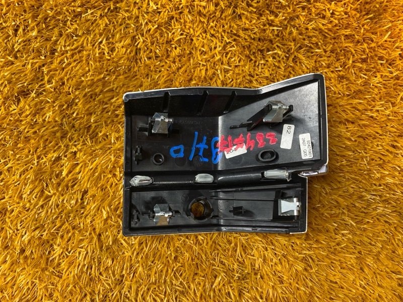 накладка на торпеду, 1000 рублей, Красноярск