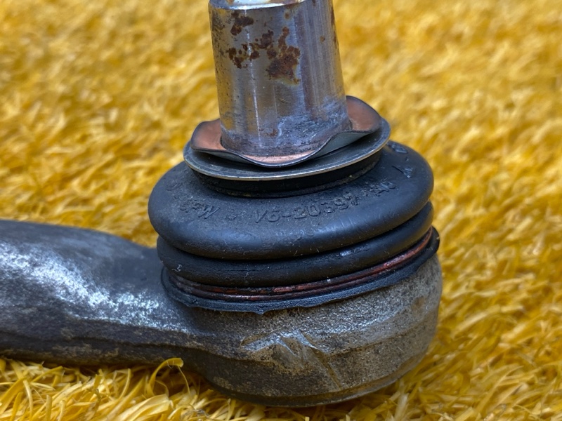 тяга рулевая, 1200 рублей, Красноярск