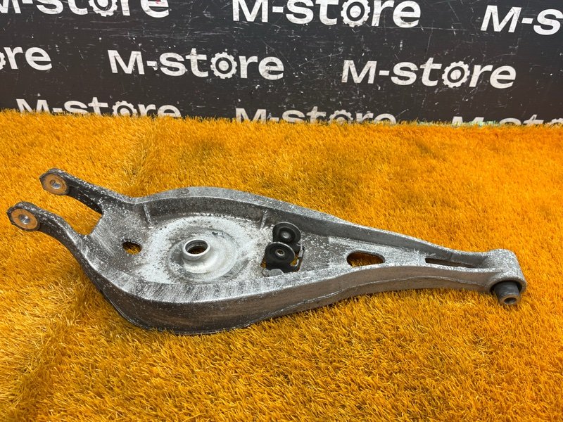 Рычаг подвески верхний, 500 рублей, Красноярск