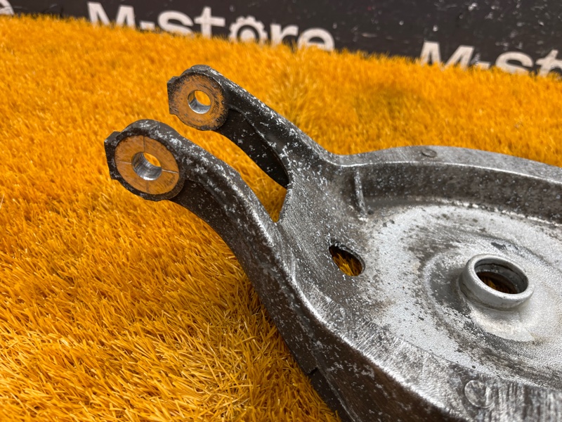 Рычаг подвески верхний, 500 рублей, Красноярск