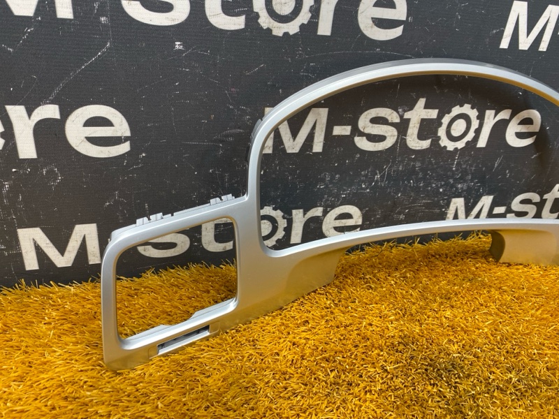 накладка на торпеду, 1000 рублей, Красноярск