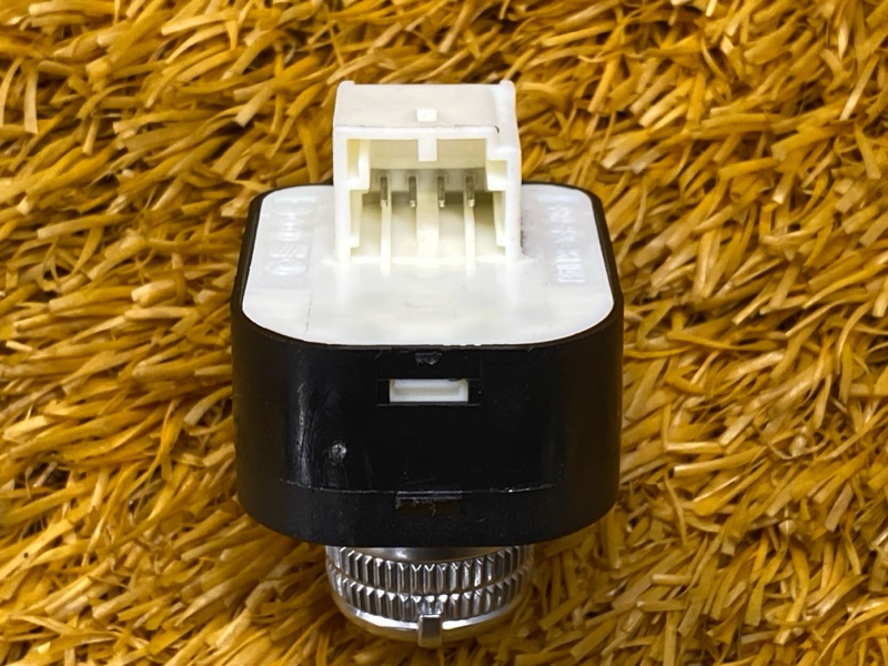 Кнопка регулировки зеркал, 800 рублей, Красноярск