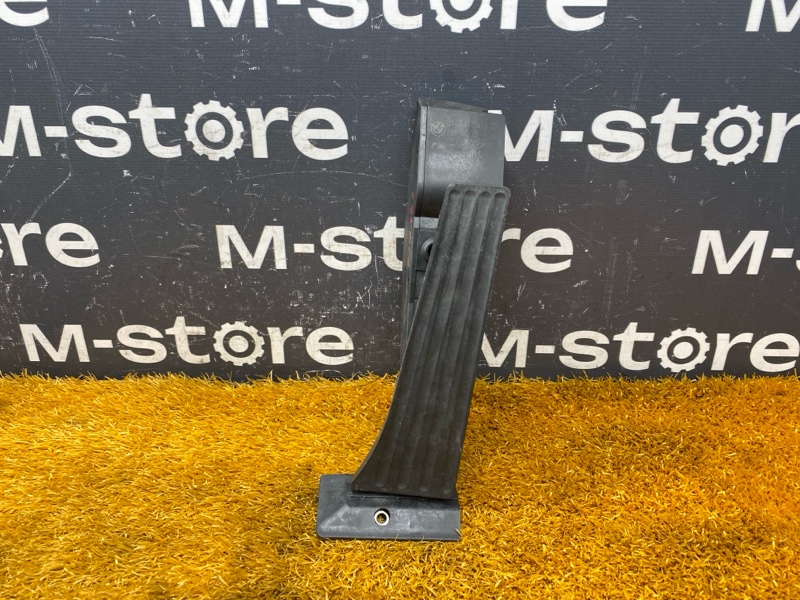 педаль газа, 500 рублей, Красноярск