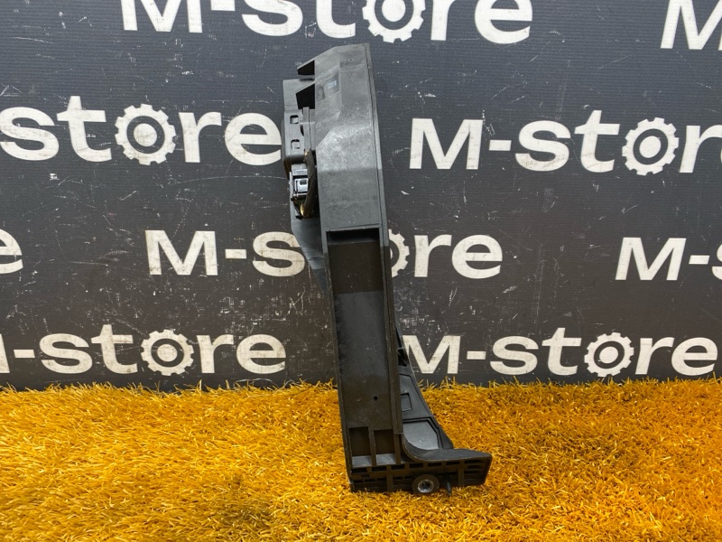 педаль газа, 500 рублей, Красноярск