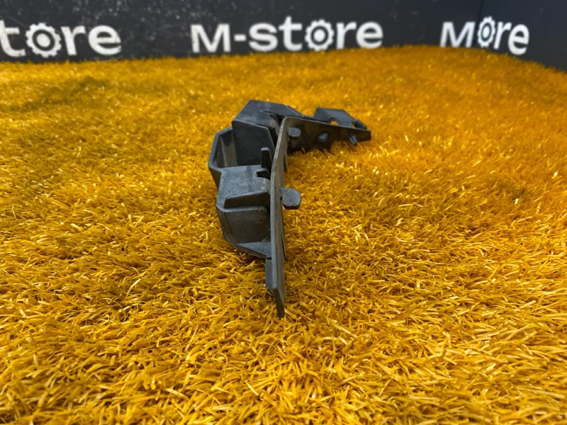 крепление бампера, 1500 рублей, Красноярск