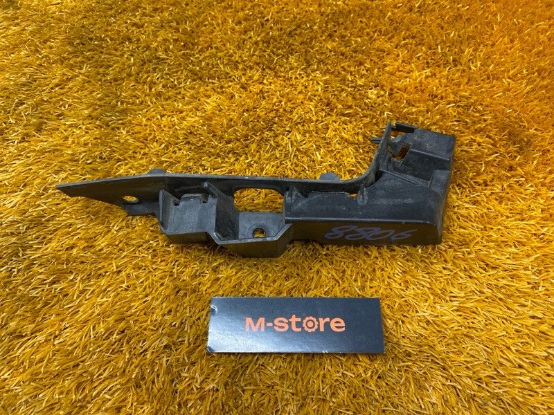 крепление бампера, 1500 рублей, Красноярск