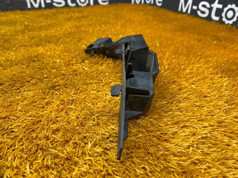 крепление бампера, 1500 рублей, Красноярск