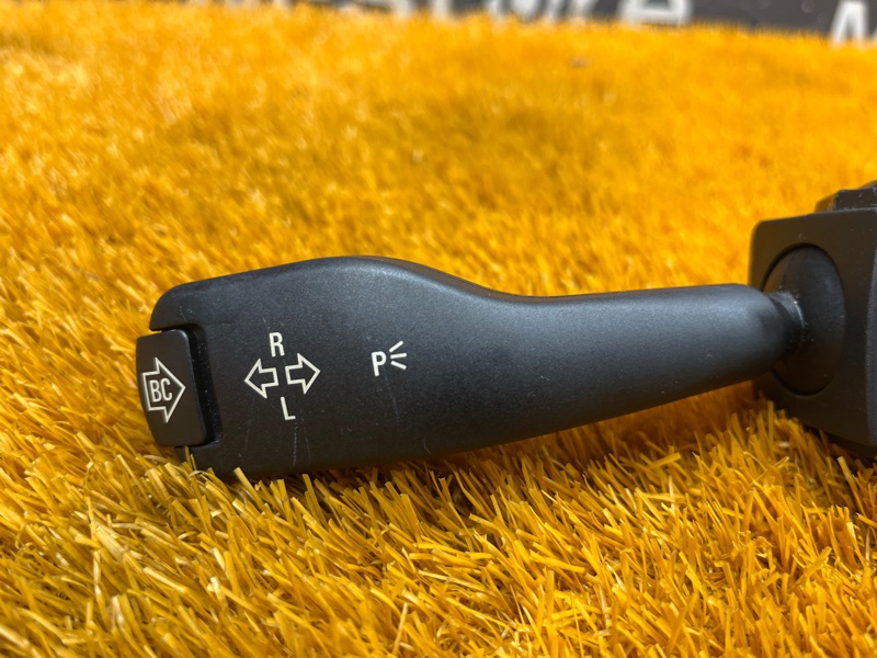 переключатель поворотов, 1000 рублей, Красноярск