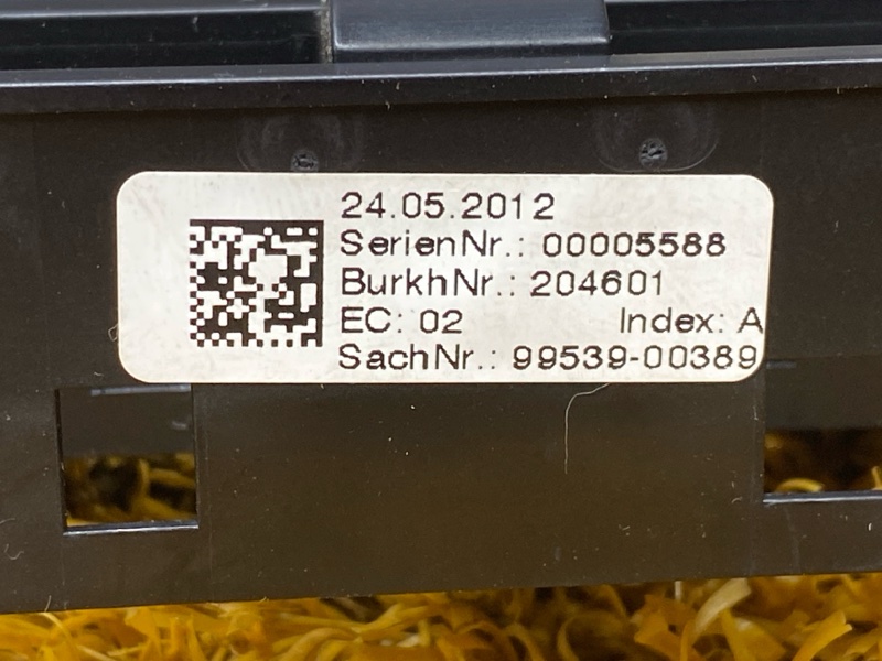 Декоративная накладка магнитолы, 500 рублей, Красноярск