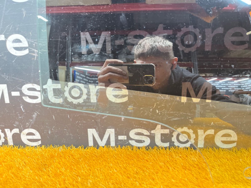 Стекло боковое, 5000 рублей, Красноярск