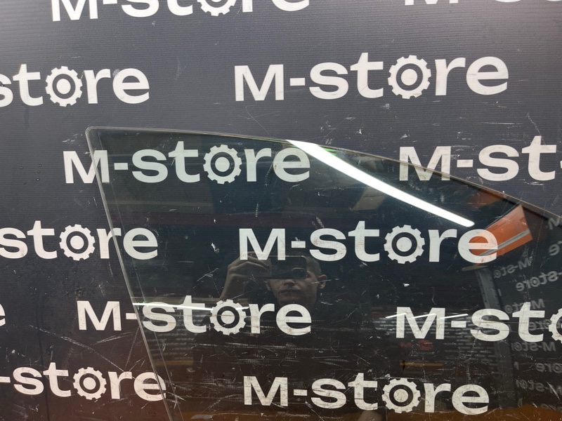 Стекло боковое, 2500 рублей, Красноярск