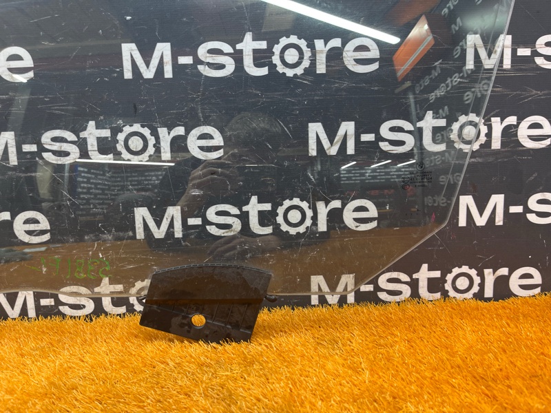 Стекло боковое, 2500 рублей, Красноярск