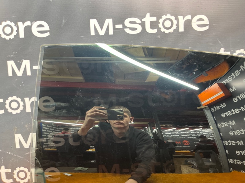 Стекло боковое, 2000 рублей, Красноярск