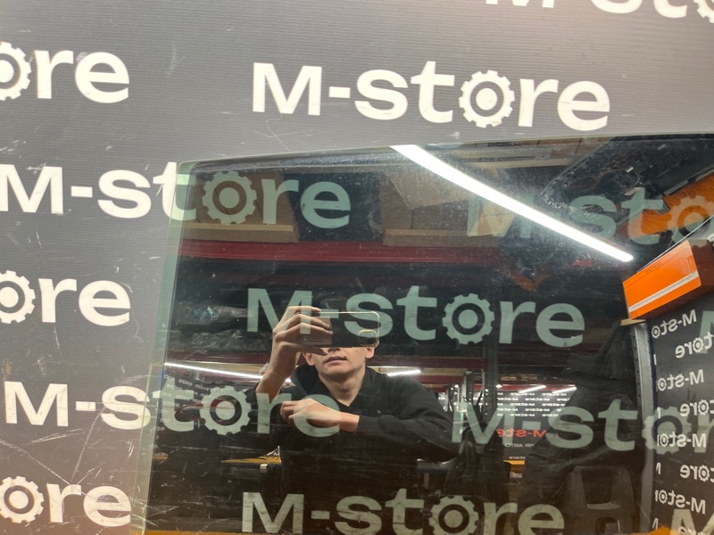 Стекло боковое, 600 рублей, Красноярск