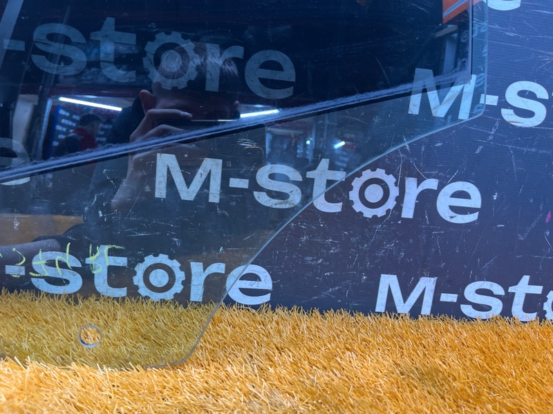 Стекло боковое, 600 рублей, Красноярск