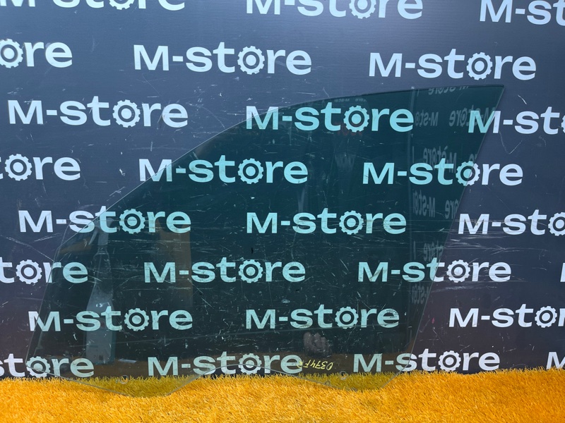 Стекло боковое, 500 рублей, Красноярск