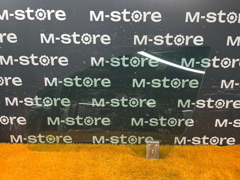 Стекло боковое, 2500 рублей, Красноярск