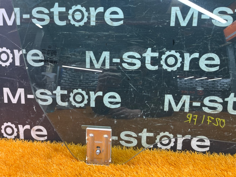 Стекло боковое, 2500 рублей, Красноярск