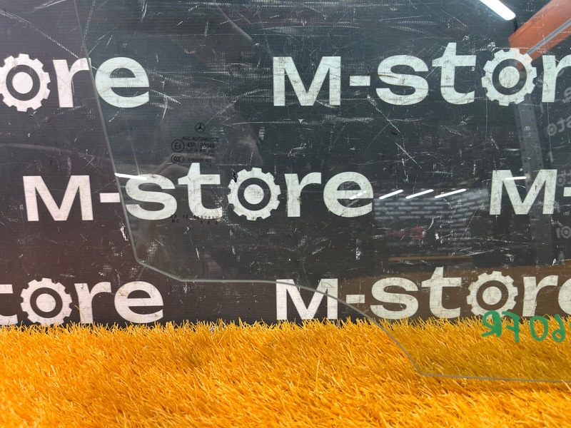 Стекло боковое, 3500 рублей, Красноярск