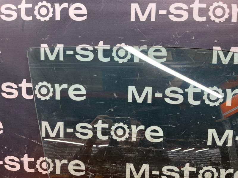 Стекло боковое, 3500 рублей, Красноярск