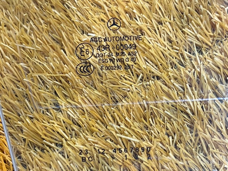 Стекло боковое, 3500 рублей, Красноярск