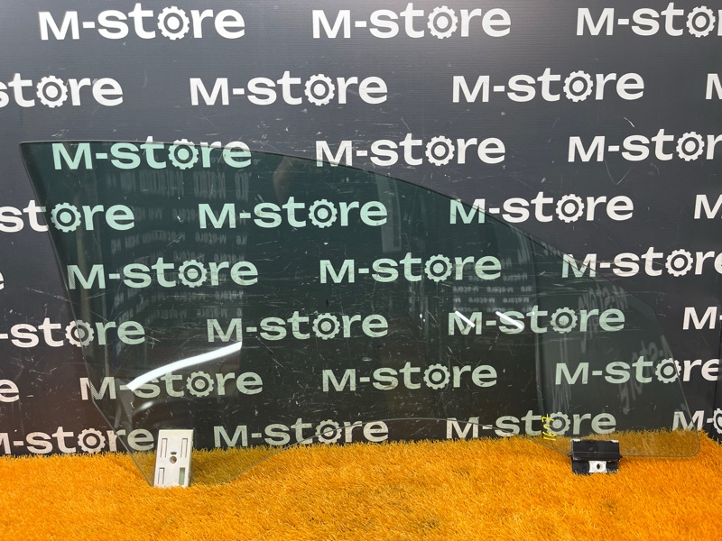 Стекло боковое, 3000 рублей, Красноярск