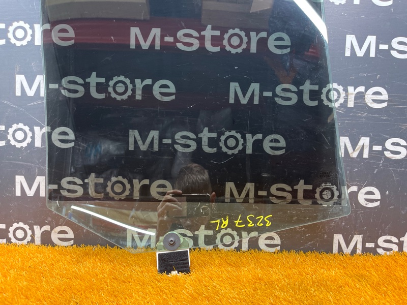 Стекло боковое, 1200 рублей, Красноярск