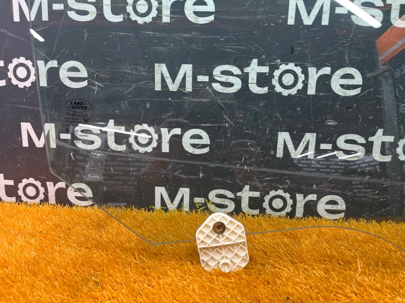 Стекло боковое, 1500 рублей, Красноярск