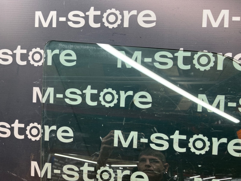 Стекло боковое, 1500 рублей, Красноярск