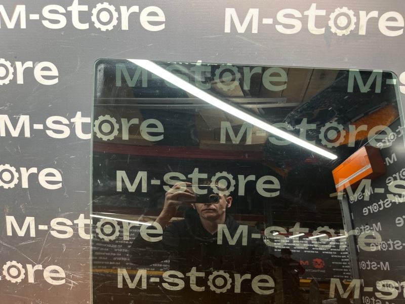 Стекло боковое, 1200 рублей, Красноярск