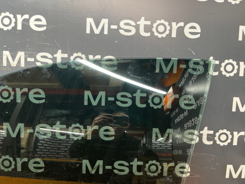 Стекло боковое, 3000 рублей, Красноярск