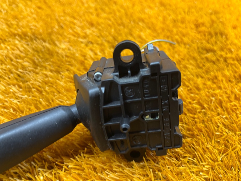 переключатель поворотов, 1000 рублей, Красноярск