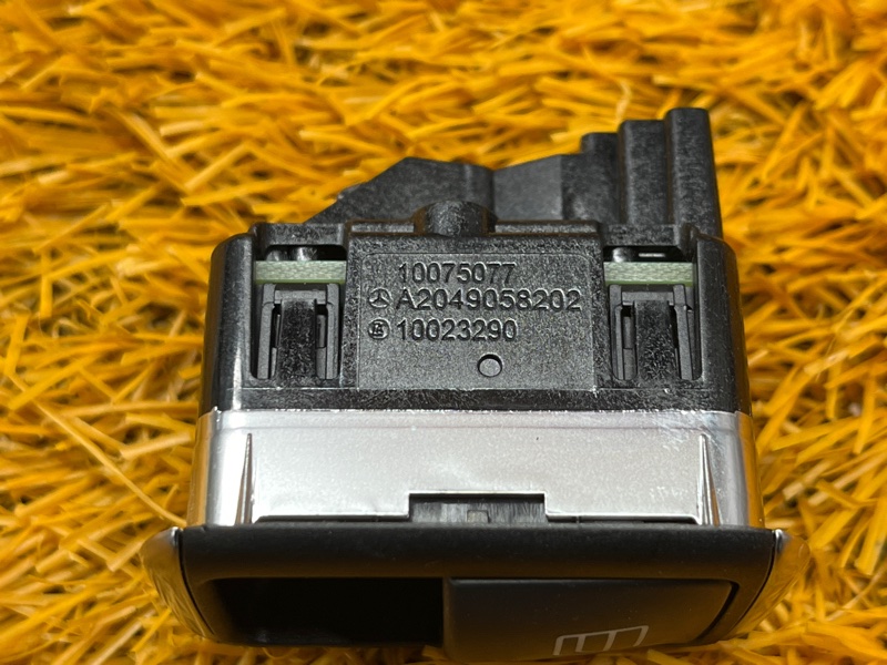 кнопка стеклоподъемника, 300 рублей, Красноярск