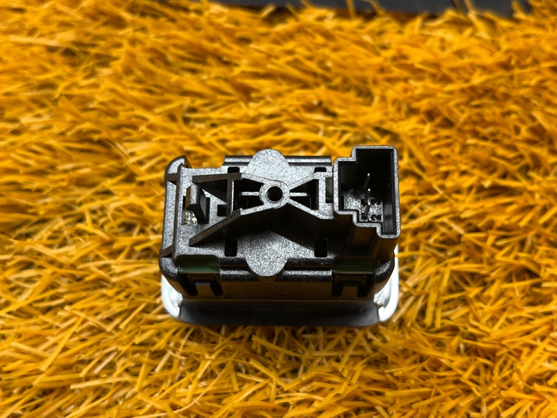 кнопка стеклоподъемника, 300 рублей, Красноярск