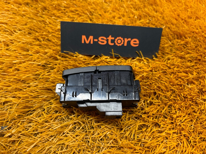 Кнопка центрального замка, 300 рублей, Красноярск