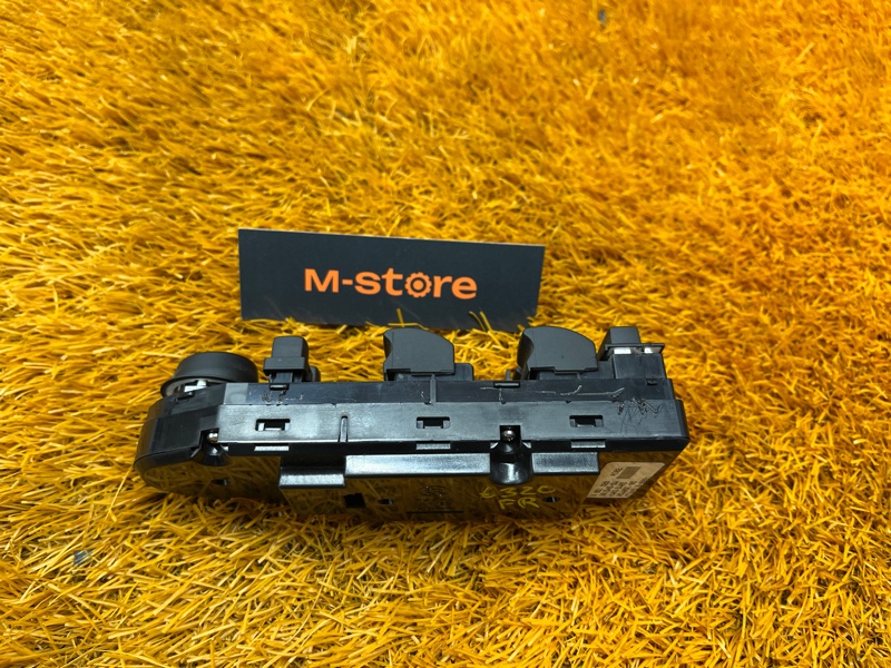 Блок управления стеклоподъемниками, 600 рублей, Красноярск