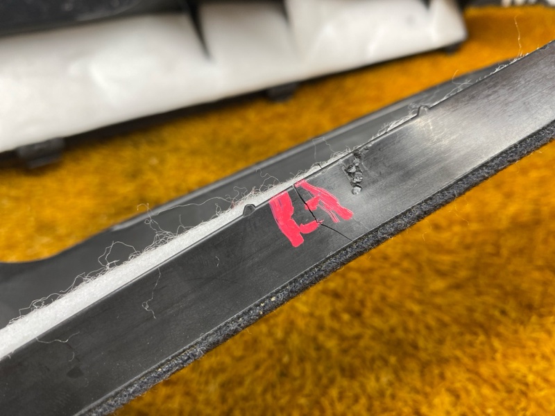 Накладка на порог салона, 600 рублей, Красноярск