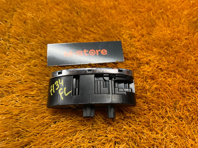 кнопка стеклоподъемника, 300 рублей, Красноярск